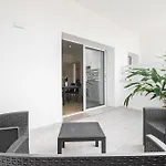 Majamy House