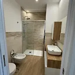 Majamy House