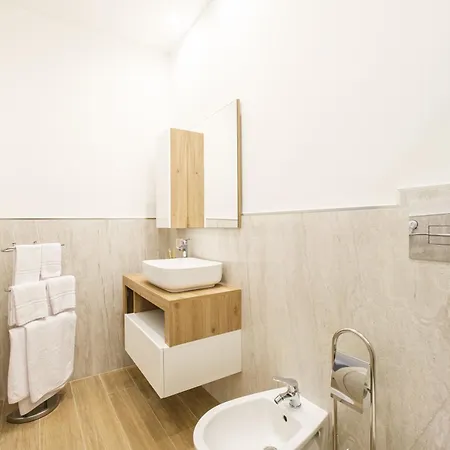 Pensjonat Majamy House