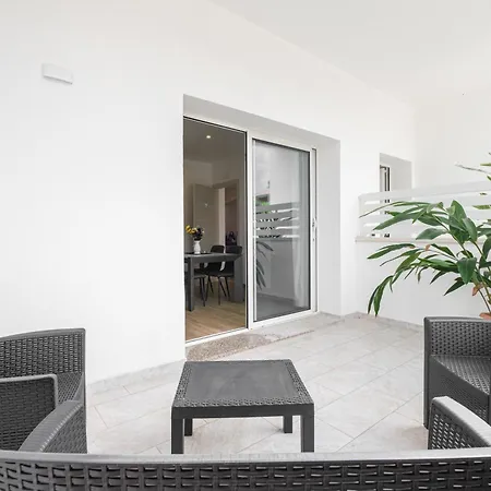Majamy House Guest house 3*
