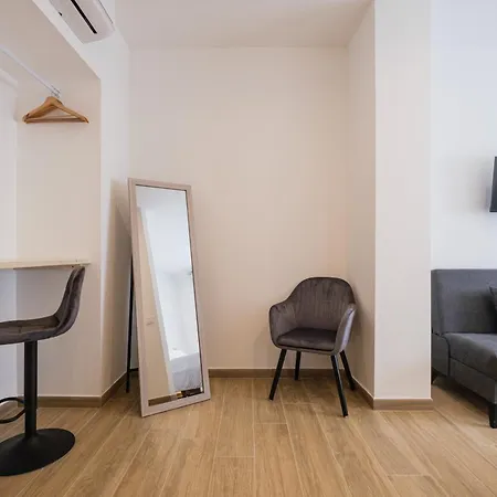 招待所 Majamy House